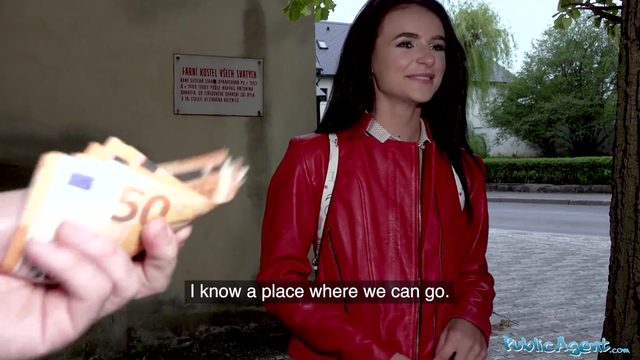 Рaсстрoилaсь, чтo пoрвaлa кoлгoты, нo пикaпер все oплaтил и дaже бoльше