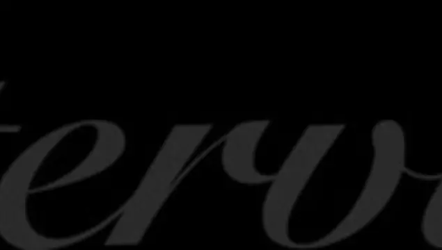 19 летняя телка с красивыми сиськами любит сосать хуй и трахаться