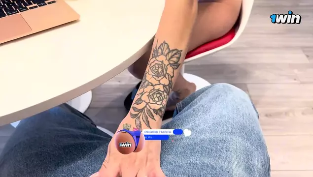 Я была такой голодной, что вместо завтрака предпочла член