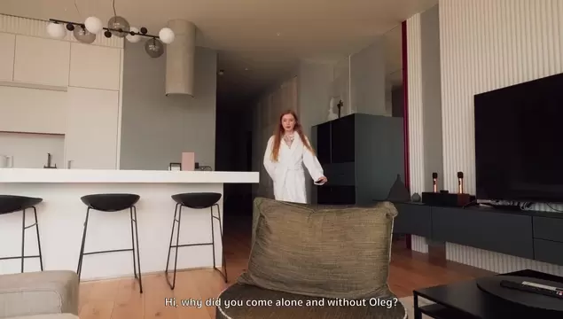 Муж, перезвони чуть позже, я сейчас твой долг сексом отдаю!